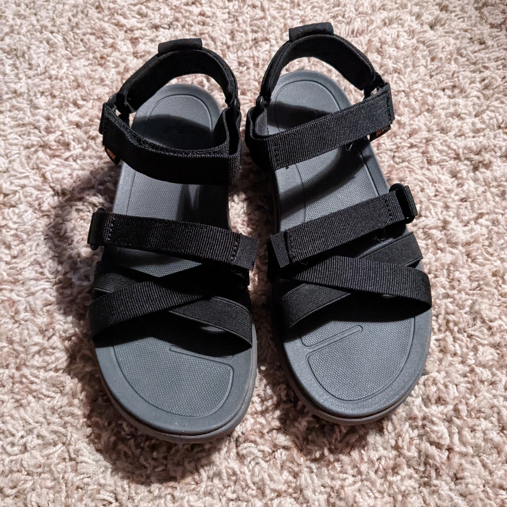 Teva's SANDBORN MIA SANDAL W9